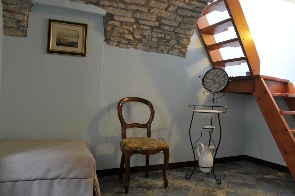 S'Ammentu Hotell Bosa Exteriör bild