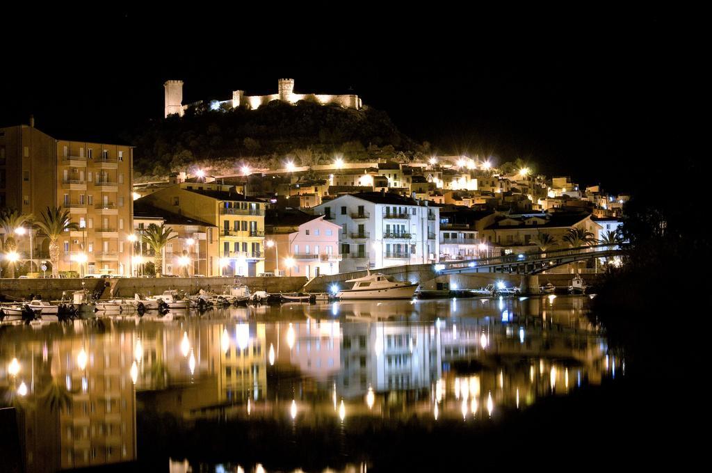 S'Ammentu Hotell Bosa Exteriör bild