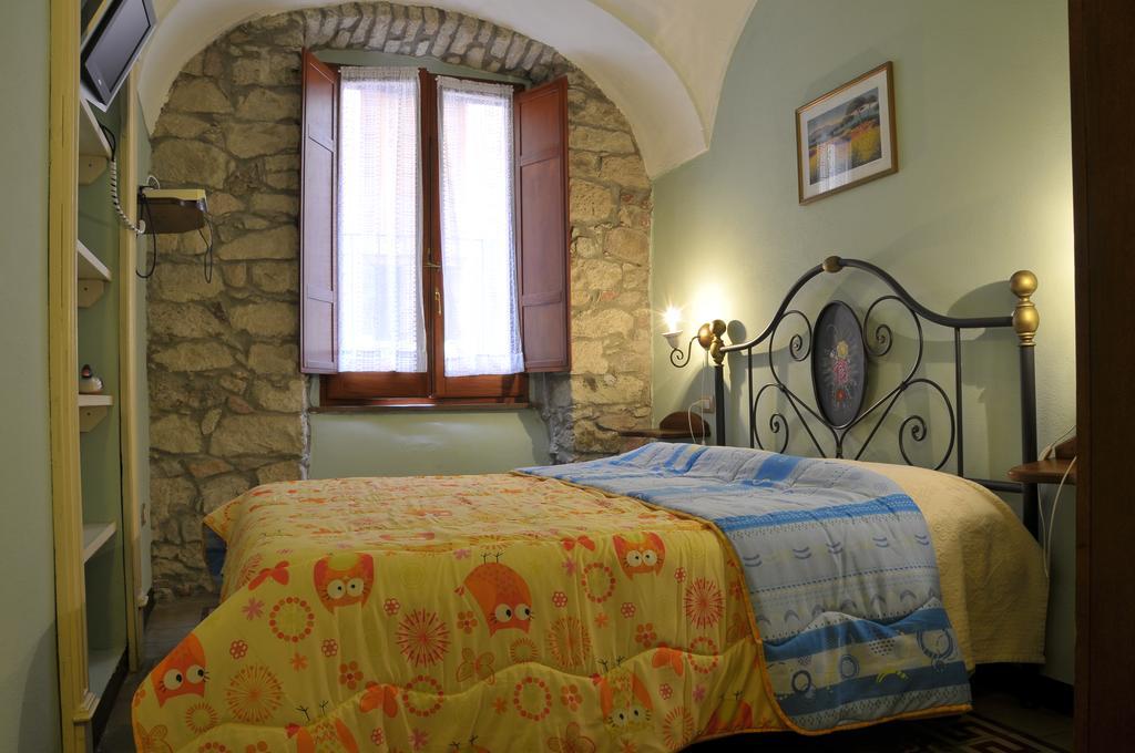 S'Ammentu Hotell Bosa Exteriör bild